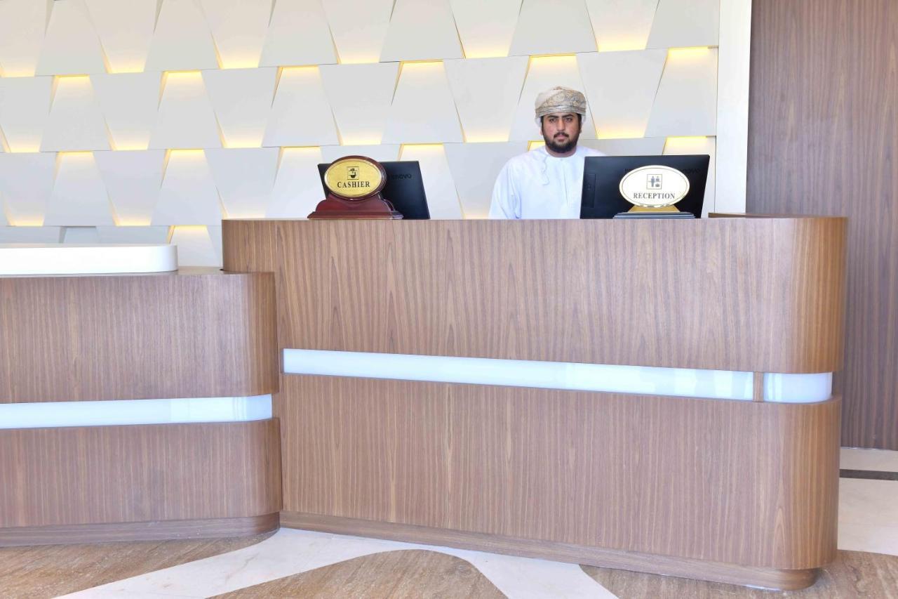 Be Inn Hotel Seeb Exterior foto