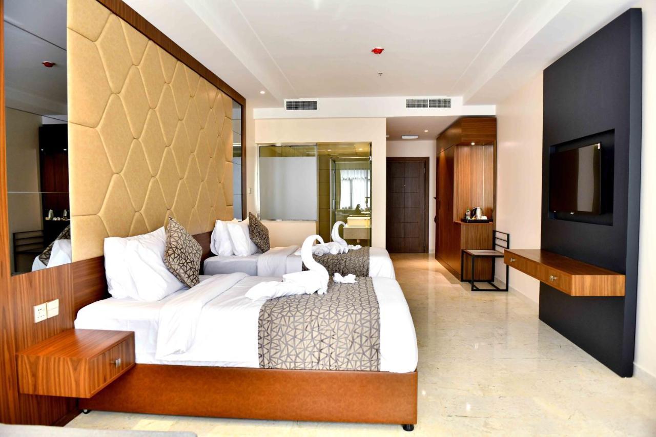 Be Inn Hotel Seeb Exterior foto