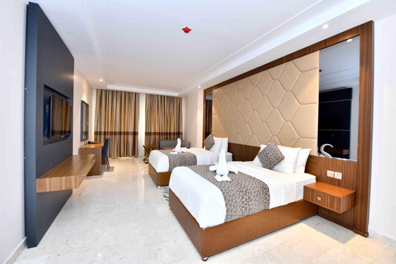 Be Inn Hotel Seeb Exterior foto